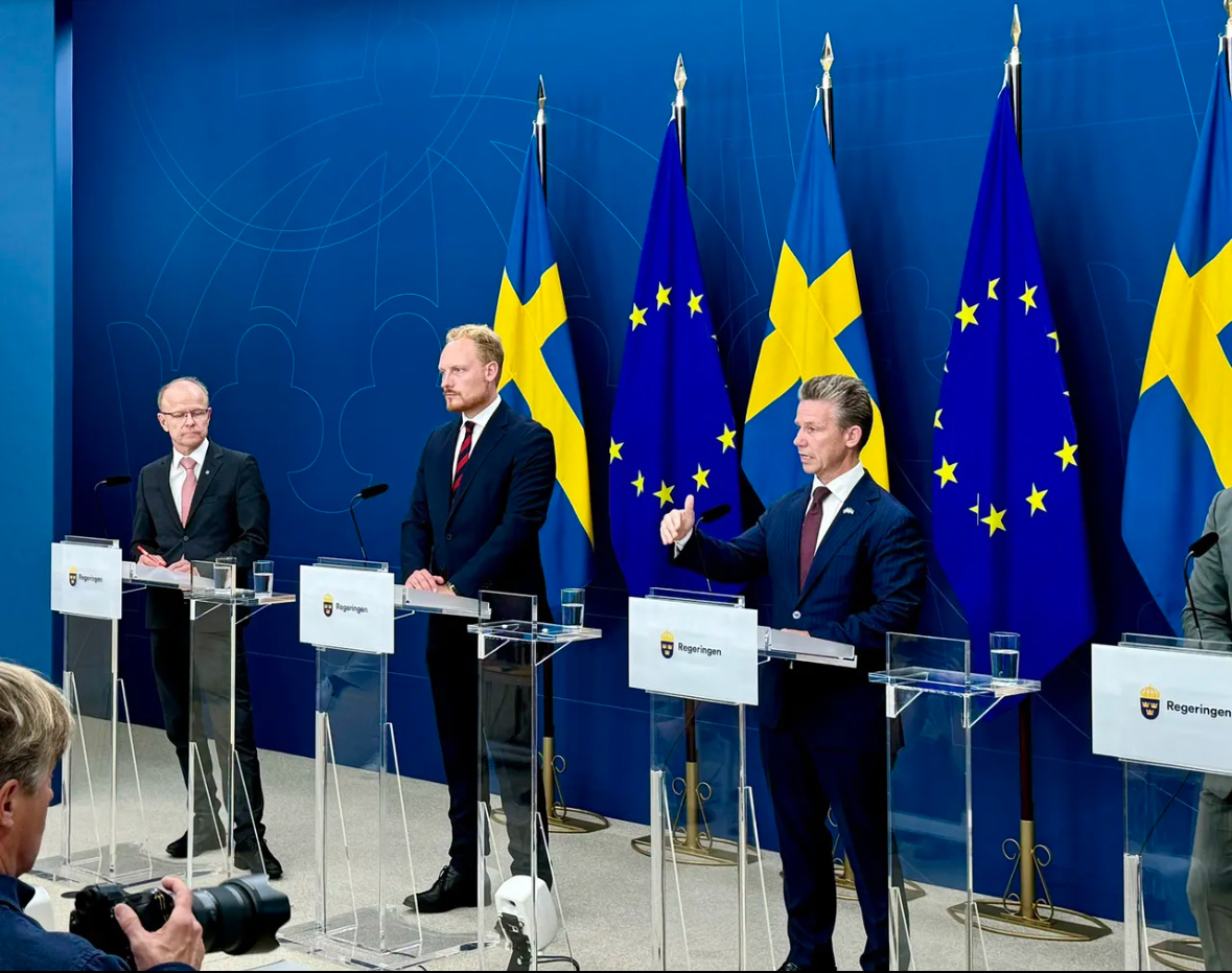 爱游戏-波尔图发布备战花絮，国际比赛日扳平良机，欧联任务艰巨，纪律约束更严格的简单介绍